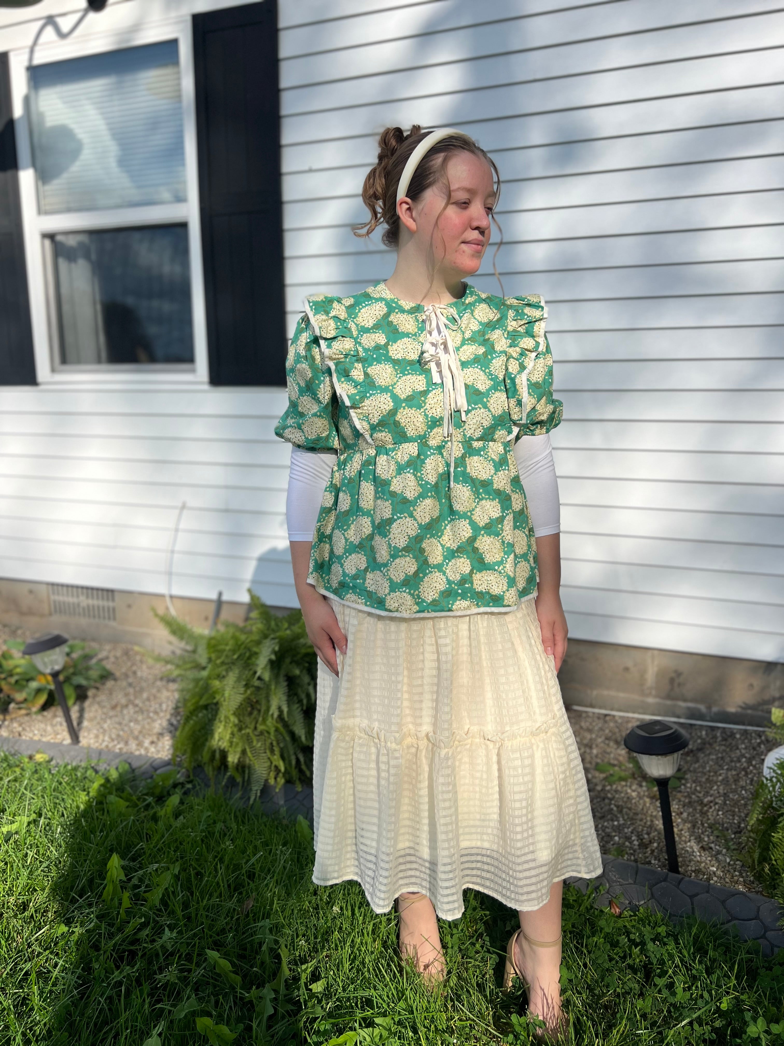 Green Floral Puff Sleeve Blouse